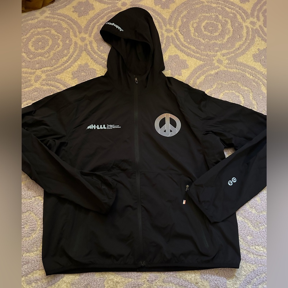 Lululemon Madhappy packable run jacket